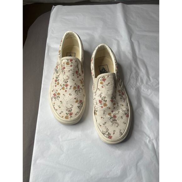 Vans  unisex,  5 mens 6.5 women’s  floral  slip on white/pink school walking - Picture 2 of 9